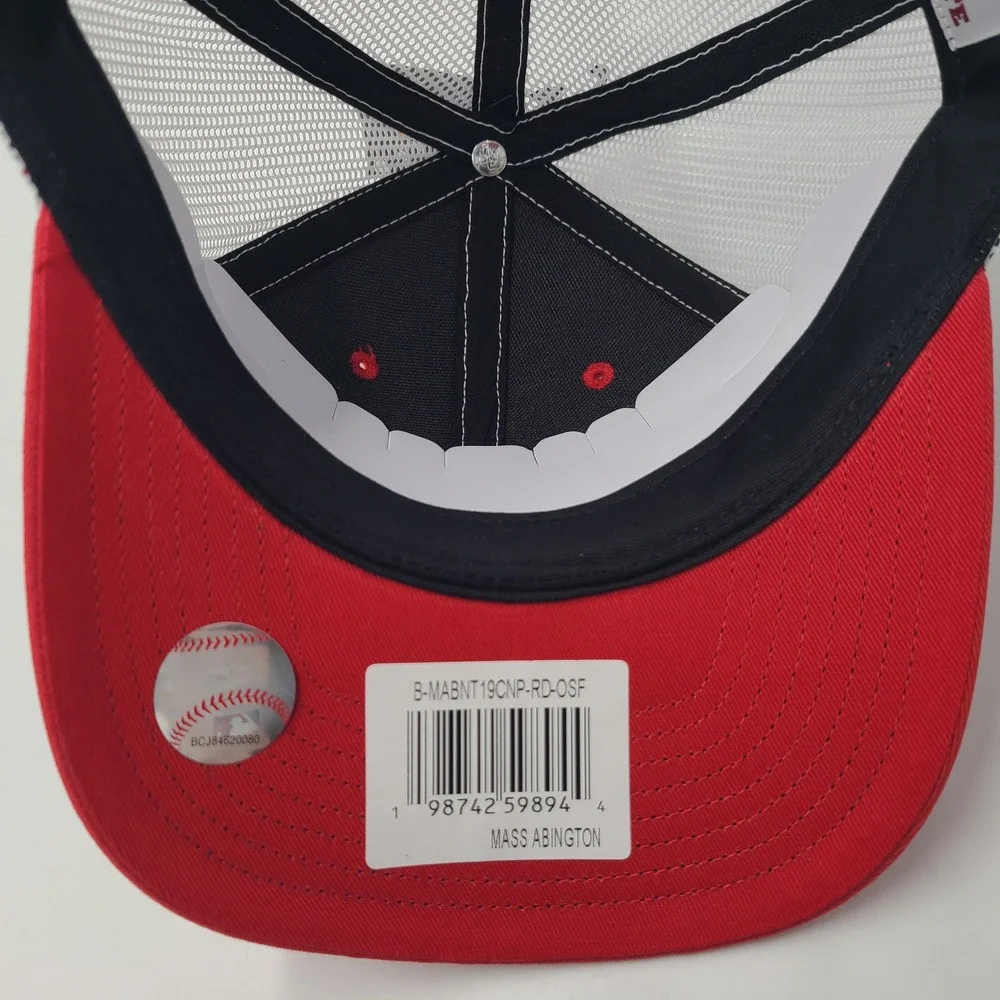 Philadelphia Phillies Hat Snapback Trucker Mesh Fan Favorite Red White MLB Men